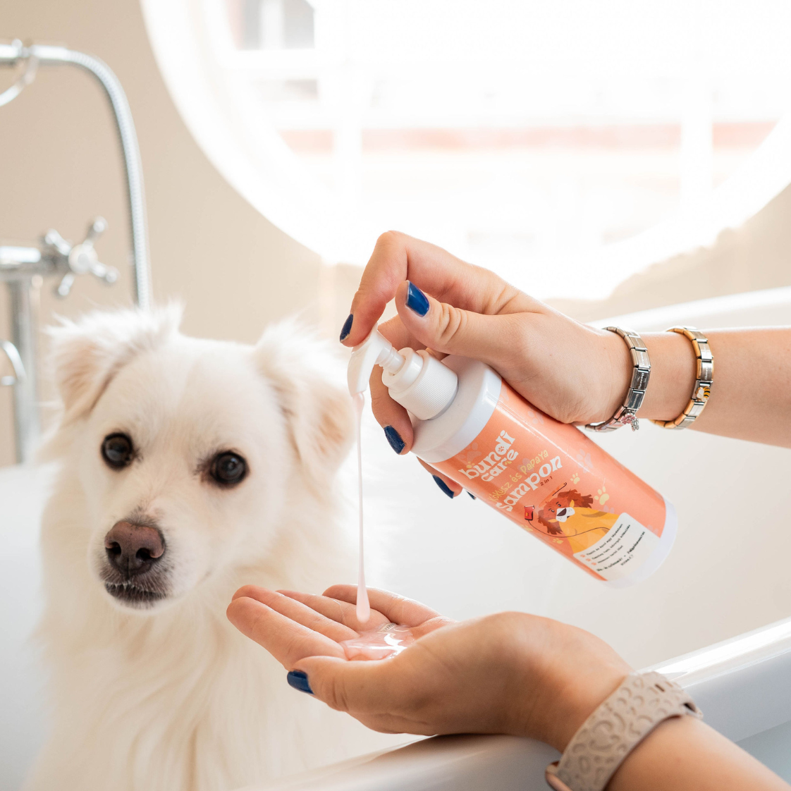 Kókusz & Papaya – 2 az 1-ben Kutyasampon és Kondicionáló (300 ml)